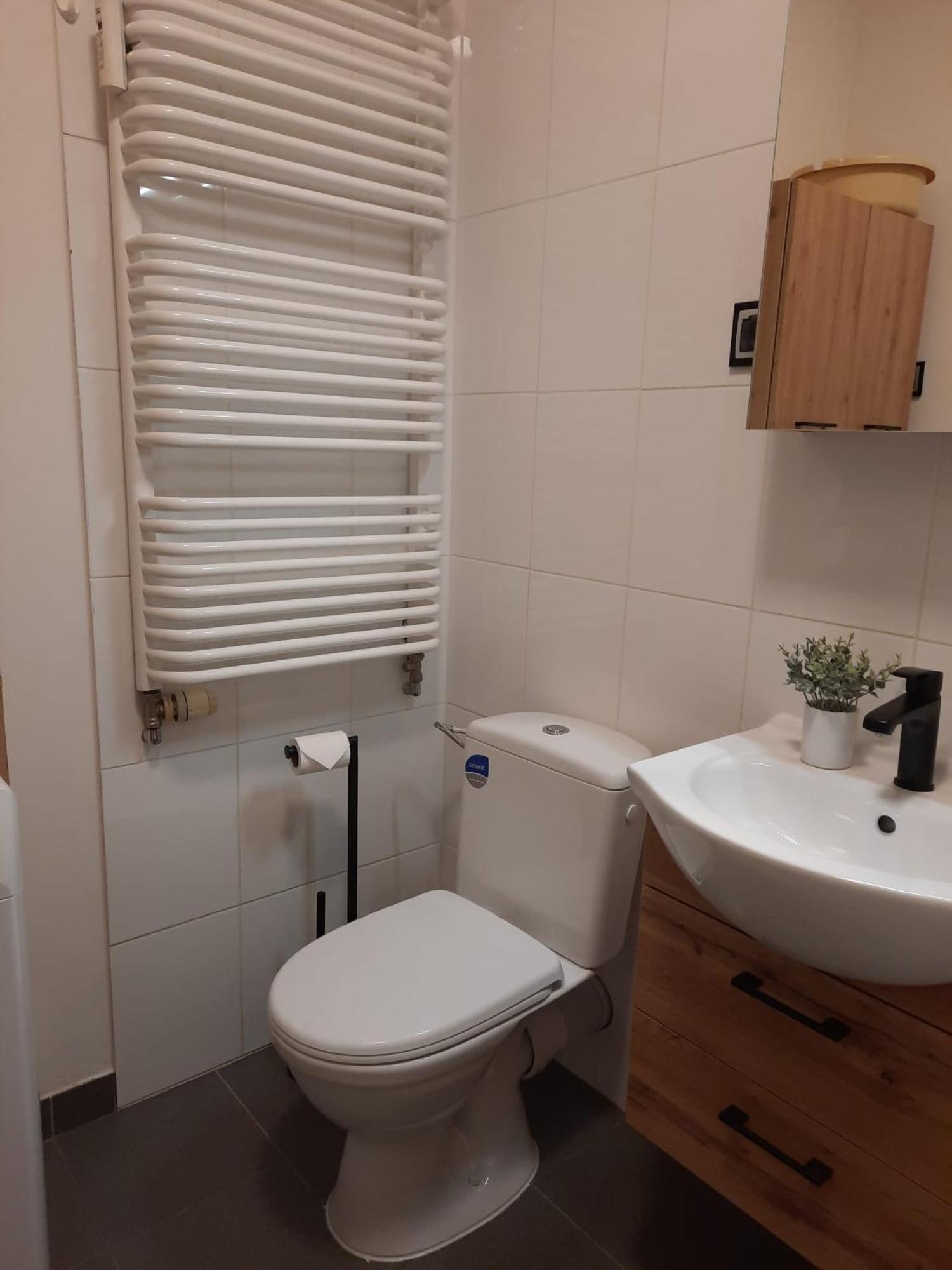 Apartamenty Trzy Wieze Варшава Екстериор снимка