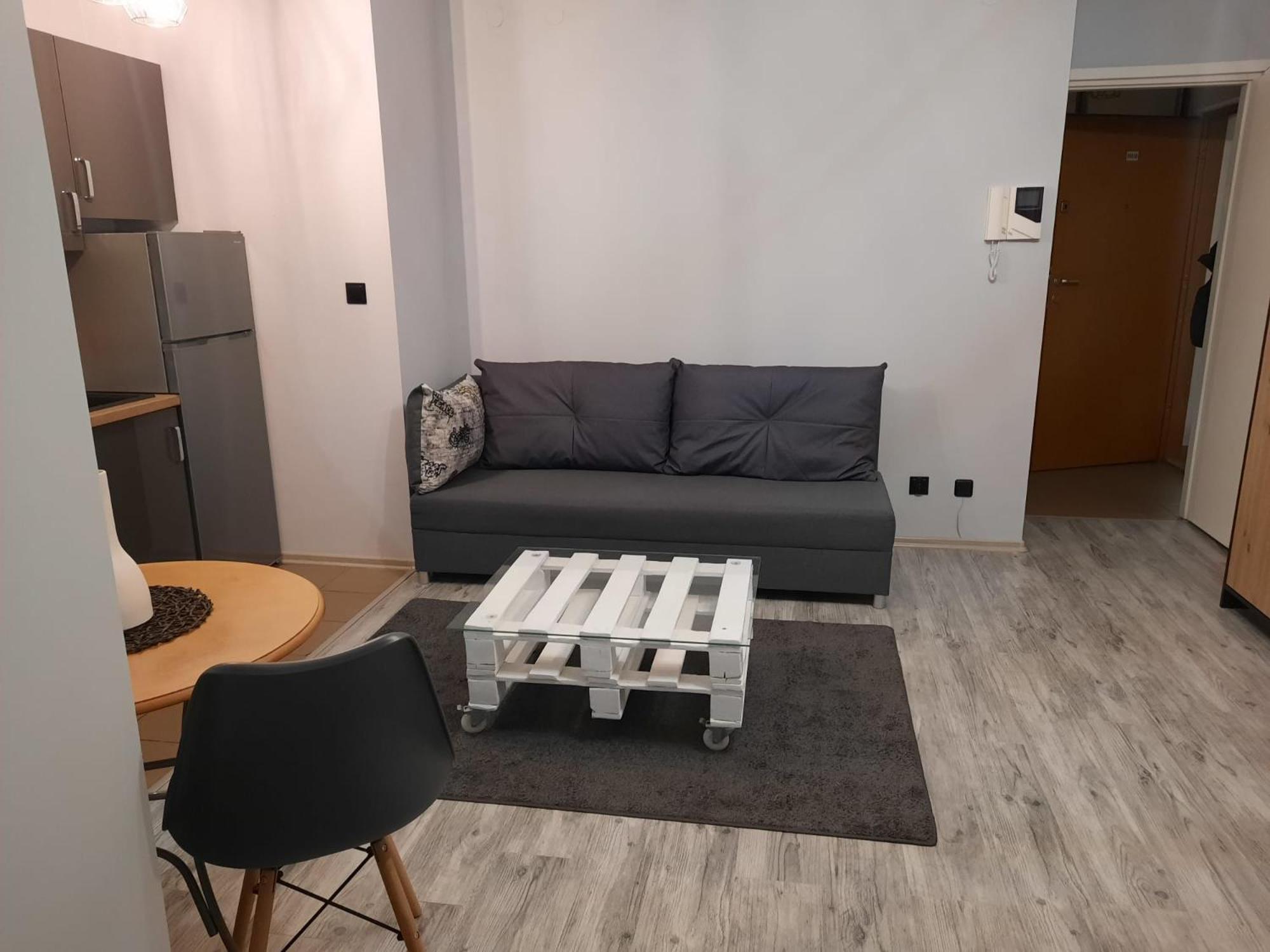 Apartamenty Trzy Wieze Варшава Екстериор снимка