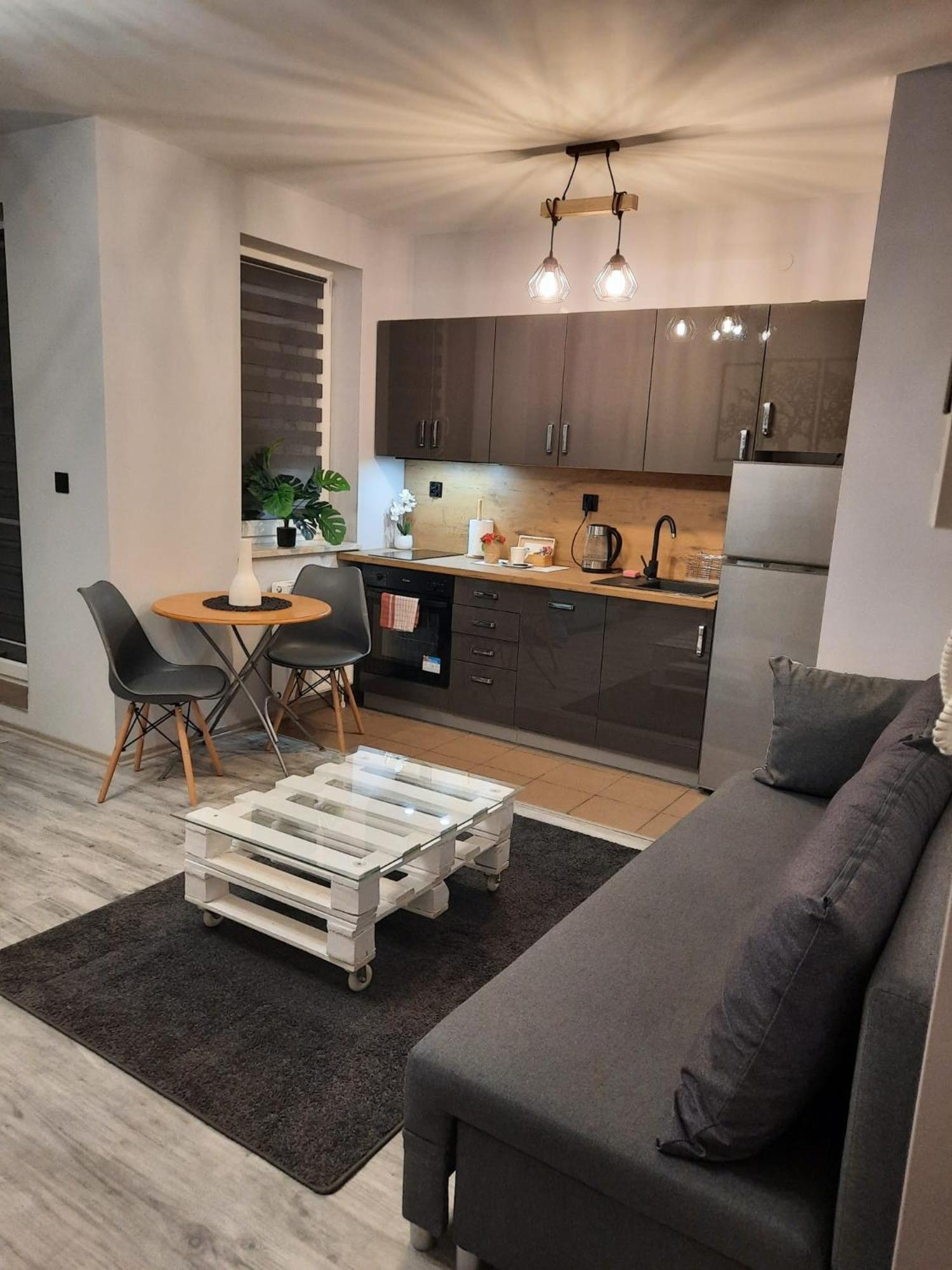 Apartamenty Trzy Wieze Варшава Екстериор снимка